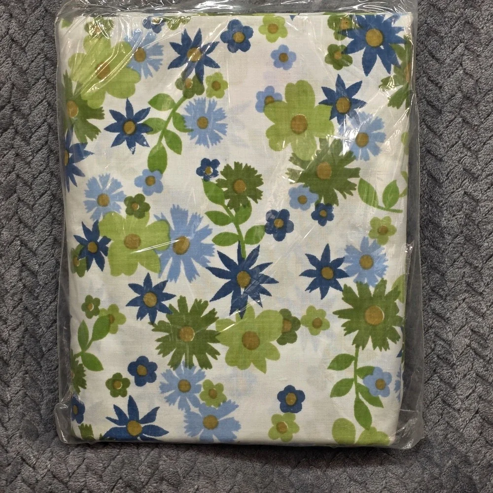 Vintage Sears Fantasia Perma Prest Muslin Twin Flat Sheet NOS Blue Green Floral